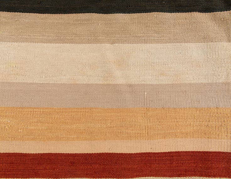 Detail image of 2' 6 x 2' 6 Hand Woven Pillow Wool Square Rug