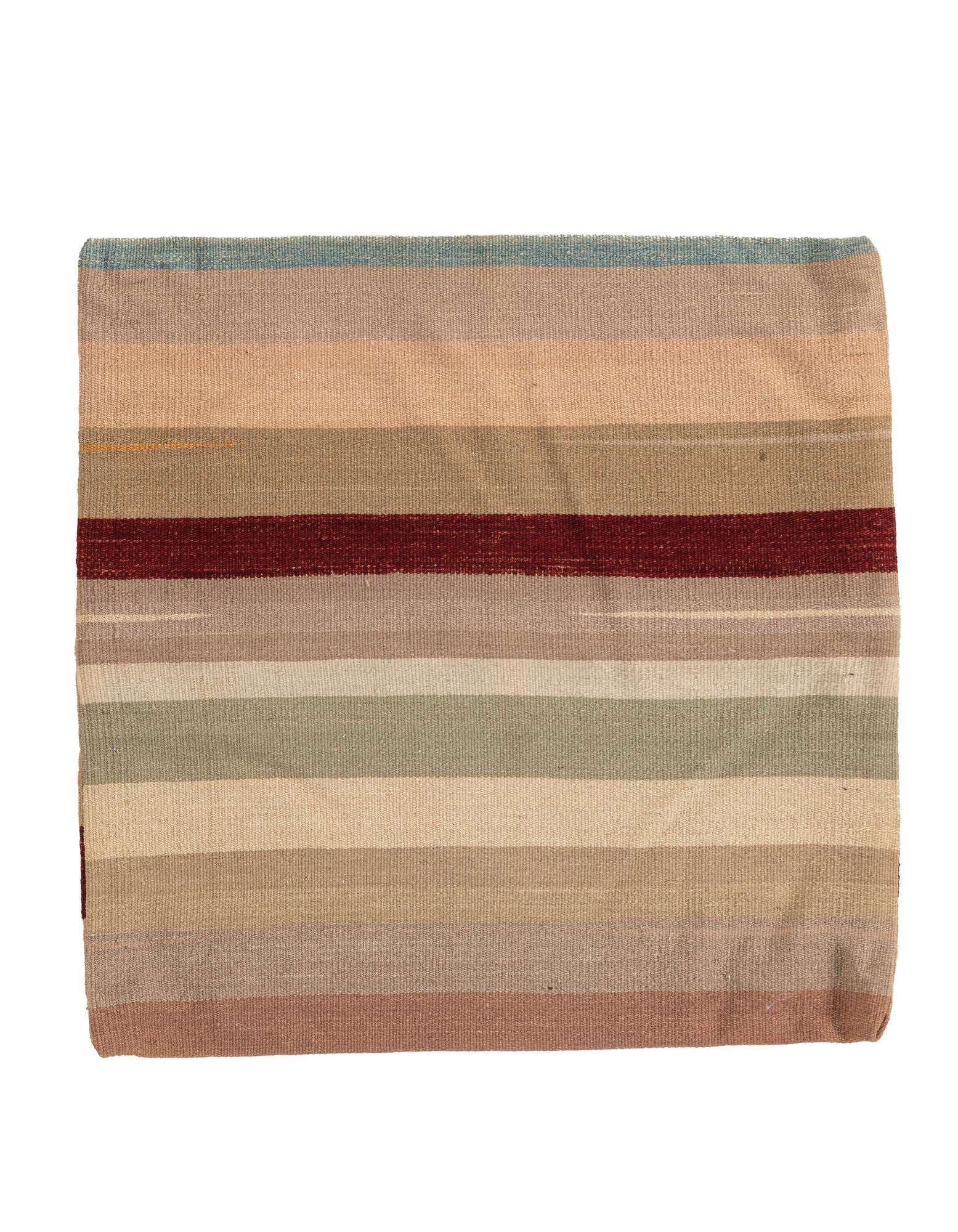 2' 5 x 2' 6 Hand Woven Pillow Wool Square Rug