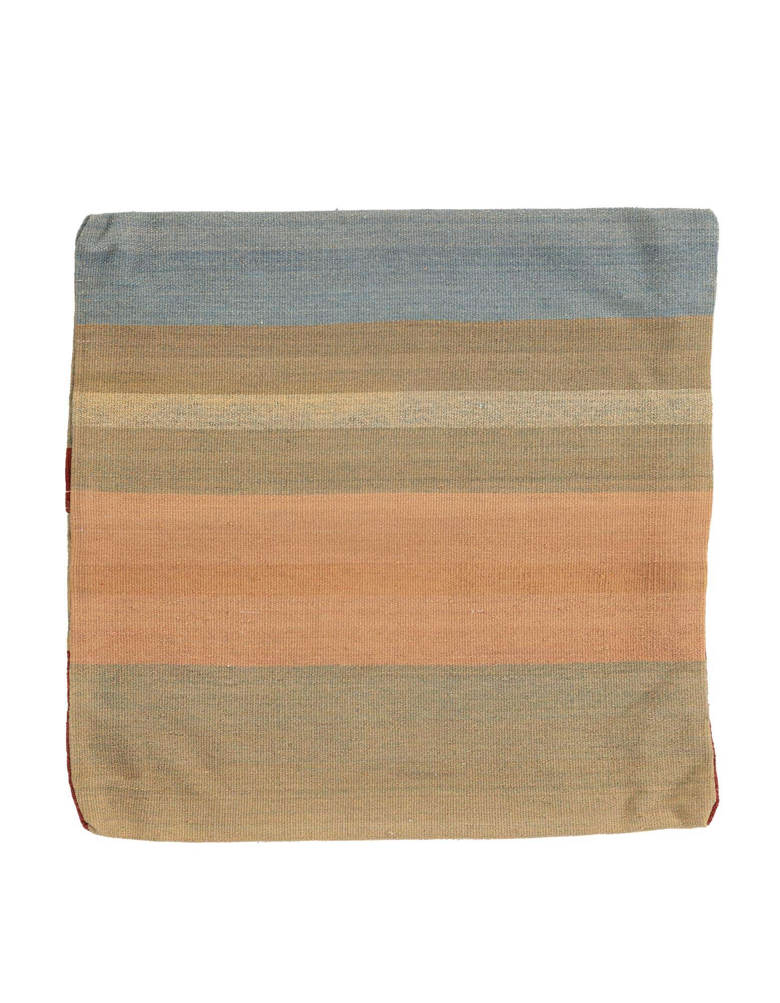 2' 4 x 2' 4 Hand Woven Pillow Wool Square Rug