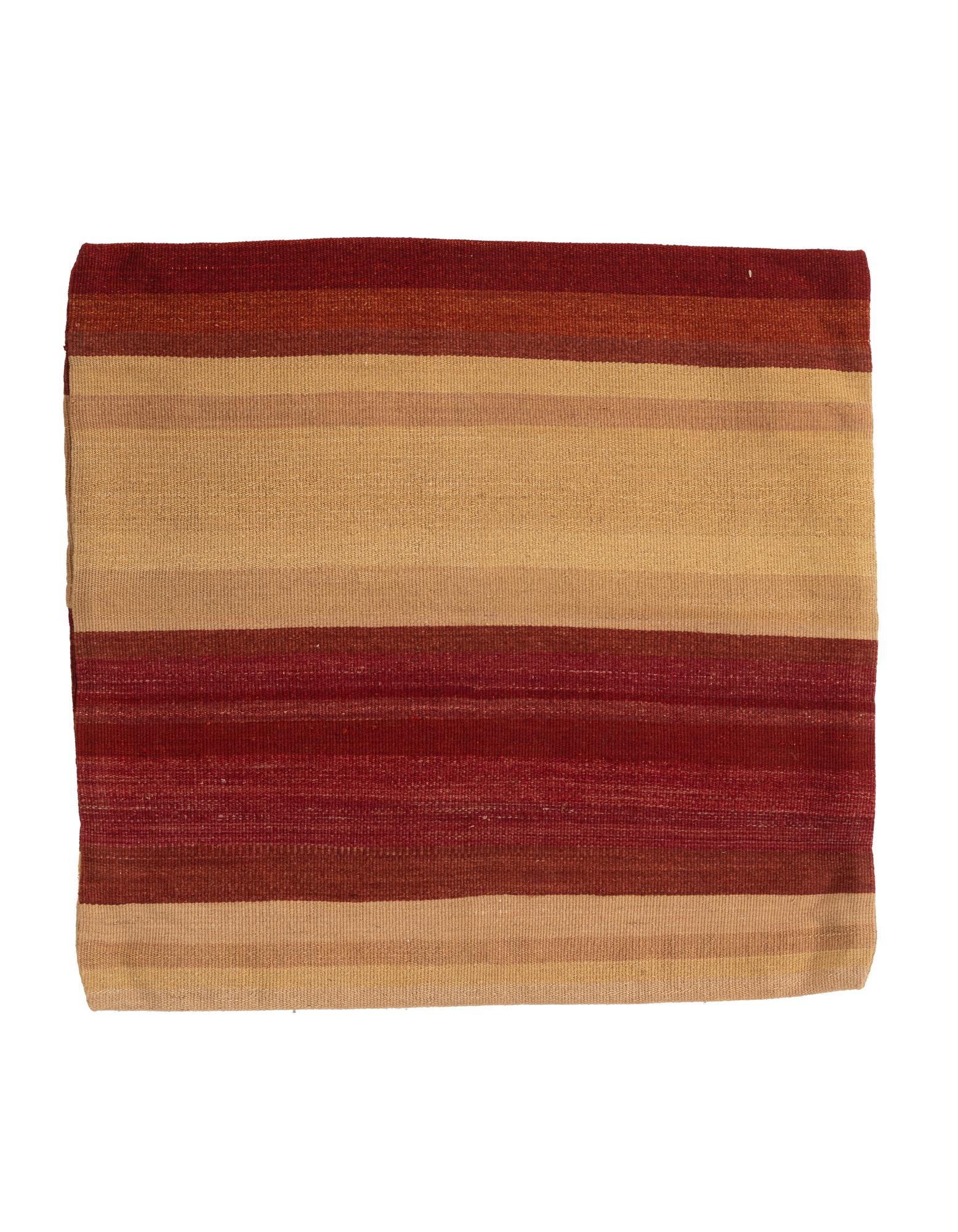 2' 4 x 2' 5 Hand Woven Pillow Wool Square Rug