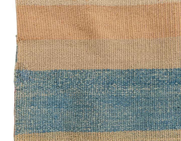 2' 5 x 2' 5 Hand Woven Pillow Wool Square Rug