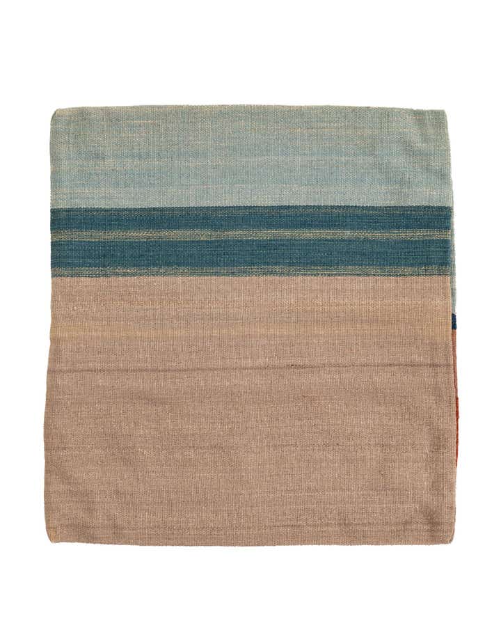 2' 3 x 2' 6 Hand Woven Pillow Wool Square Rug