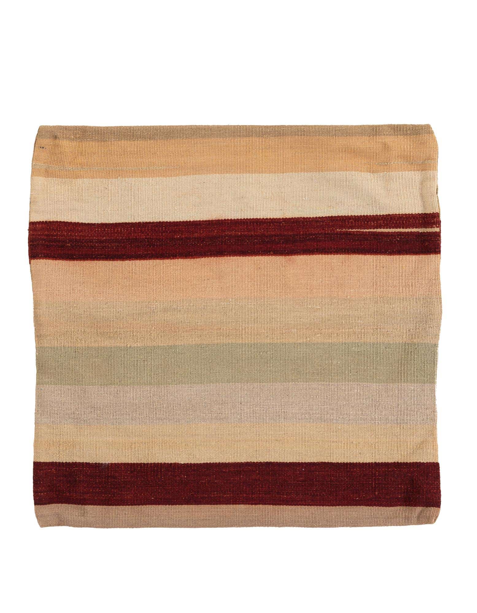 2' 5 x 2' 5 Hand Woven Pillow Wool Square Rug