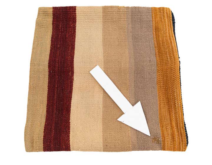 1' 6 x 1' 6 Hand Woven Pillow Wool Square Rug