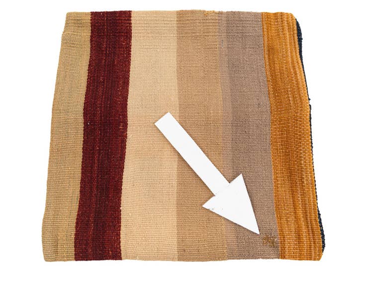 Detail image of 1' 6 x 1' 6 Hand Woven Pillow Wool Square Rug