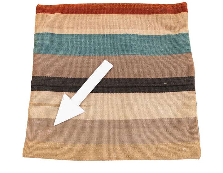 1' 5 x 1' 6 Hand Woven Pillow Wool Square Rug