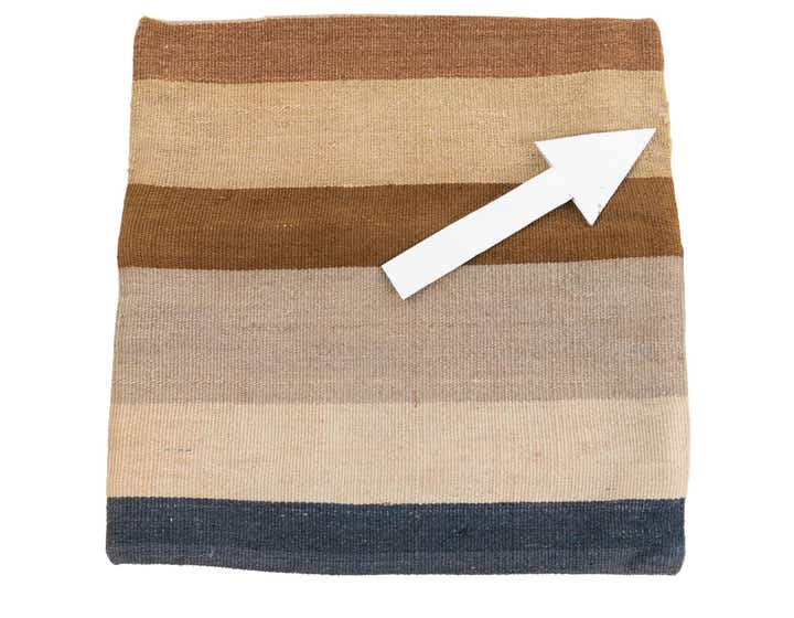 1' 5 x 1' 6 Hand Woven Pillow Wool Square Rug