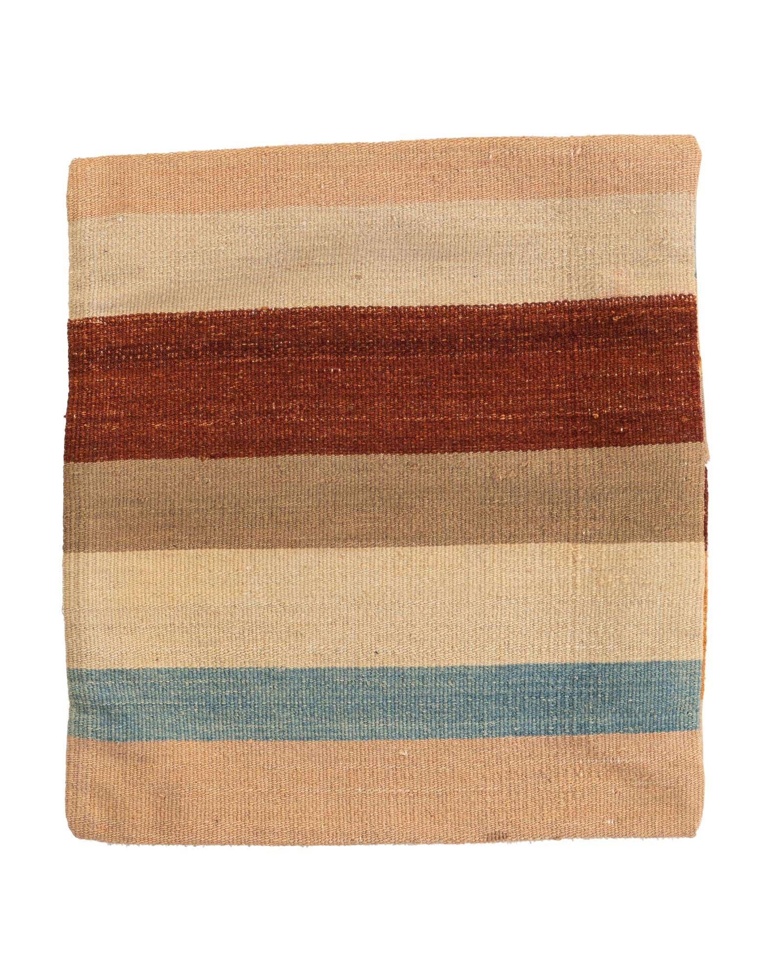1' 4 x 1' 6 Hand Woven Pillow Wool Square Rug