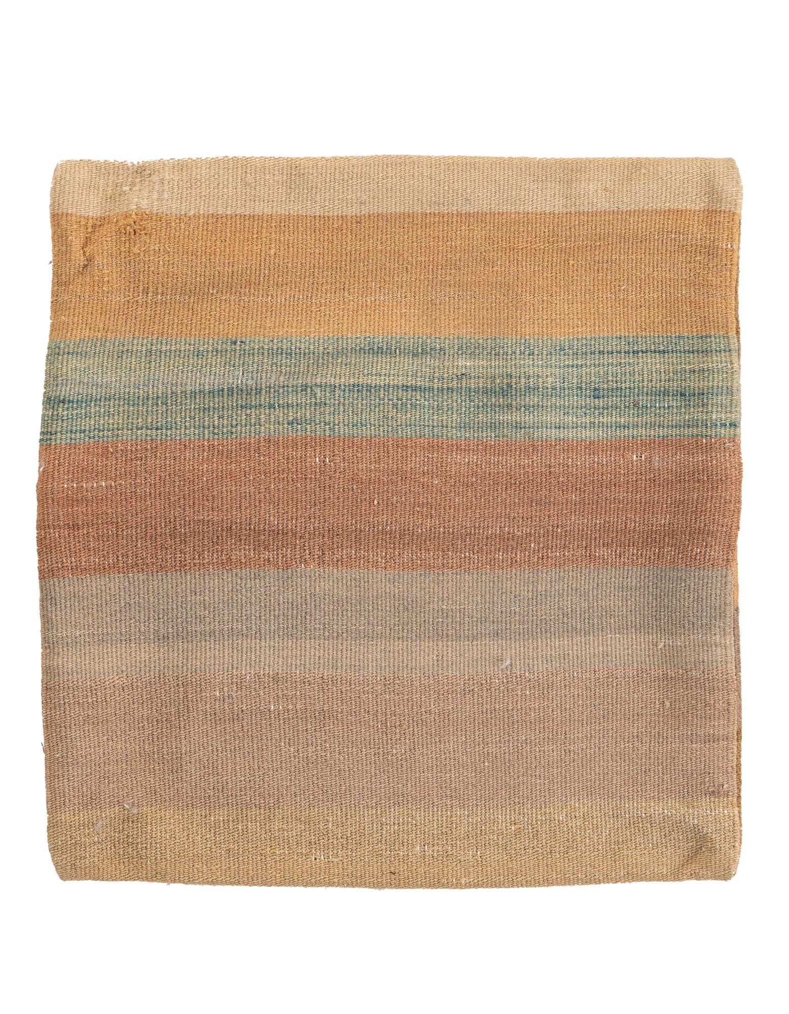 1' 6 x 1' 6 Hand Woven Pillow Wool Square Rug