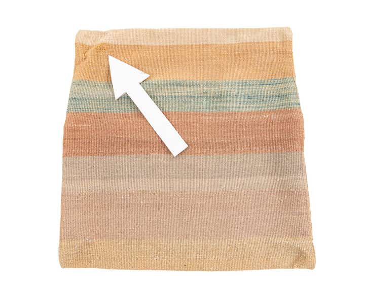 1' 6 x 1' 6 Hand Woven Pillow Wool Square Rug