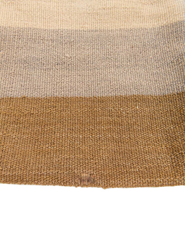 Detail image of 1' 6 x 1' 6 Hand Woven Pillow Wool Square Rug