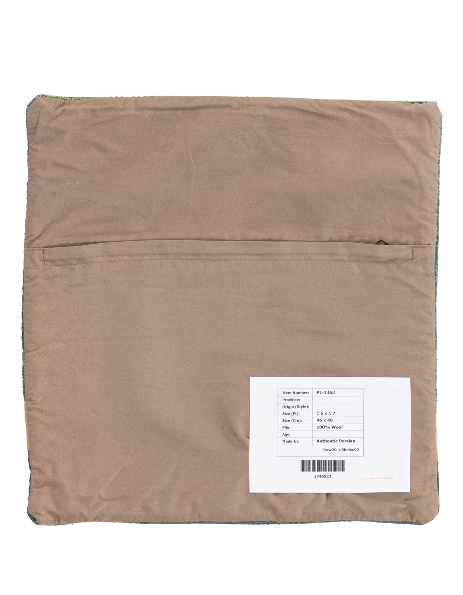 1' 6 x 1' 7 Hand Woven Pillow Wool Square Rug