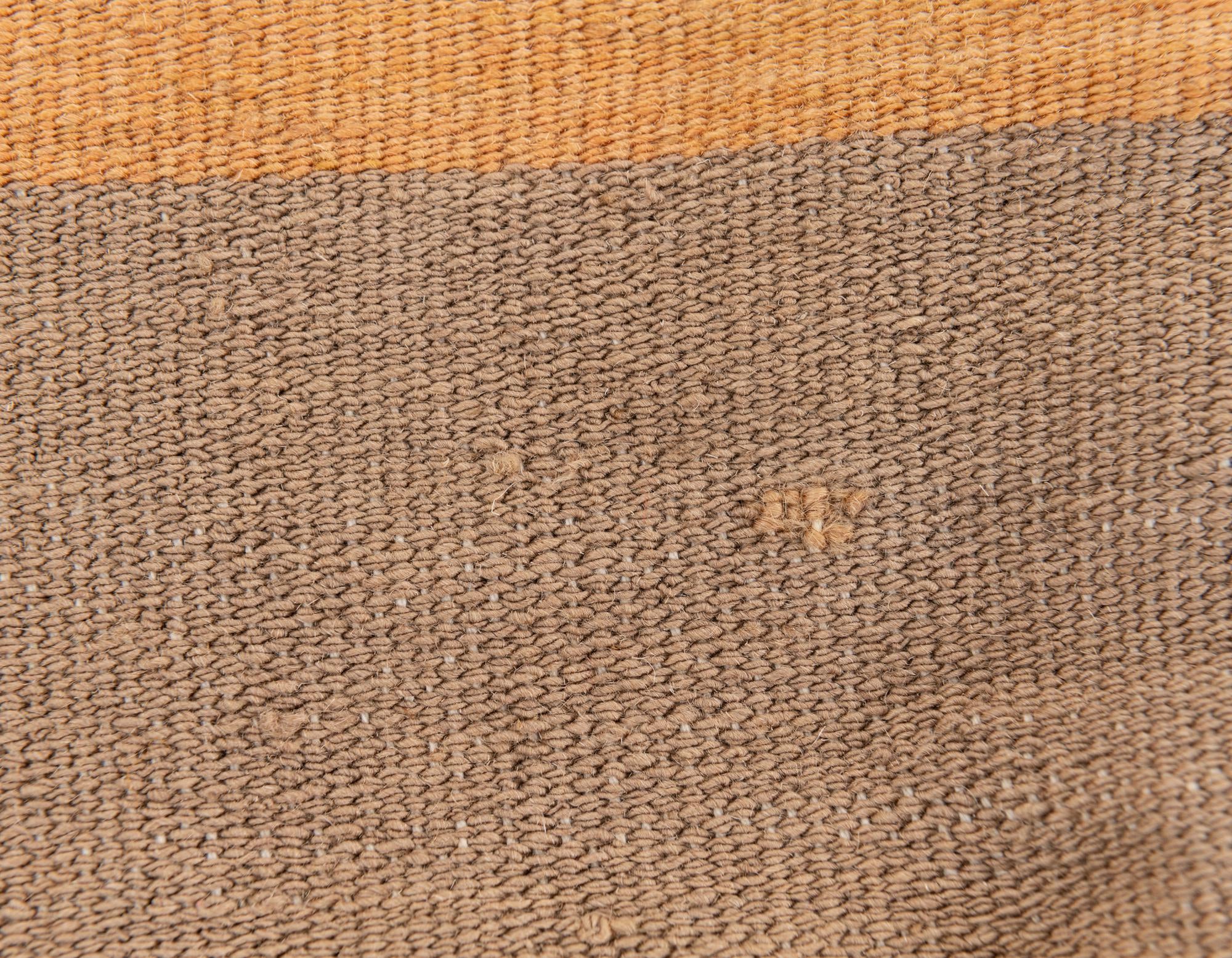 1' 7 x 1' 7 Hand Woven Pillow Wool Square Rug