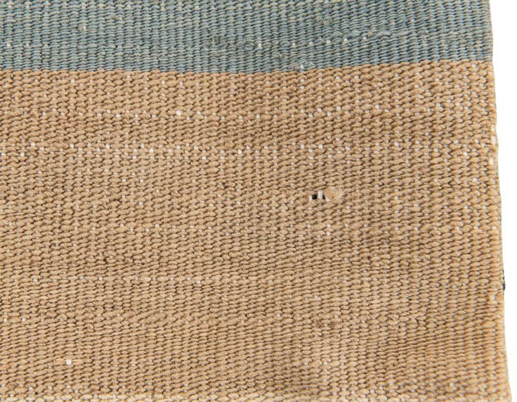 Detail image of 1' 6 x 1' 6 Hand Woven Pillow Wool Square Rug