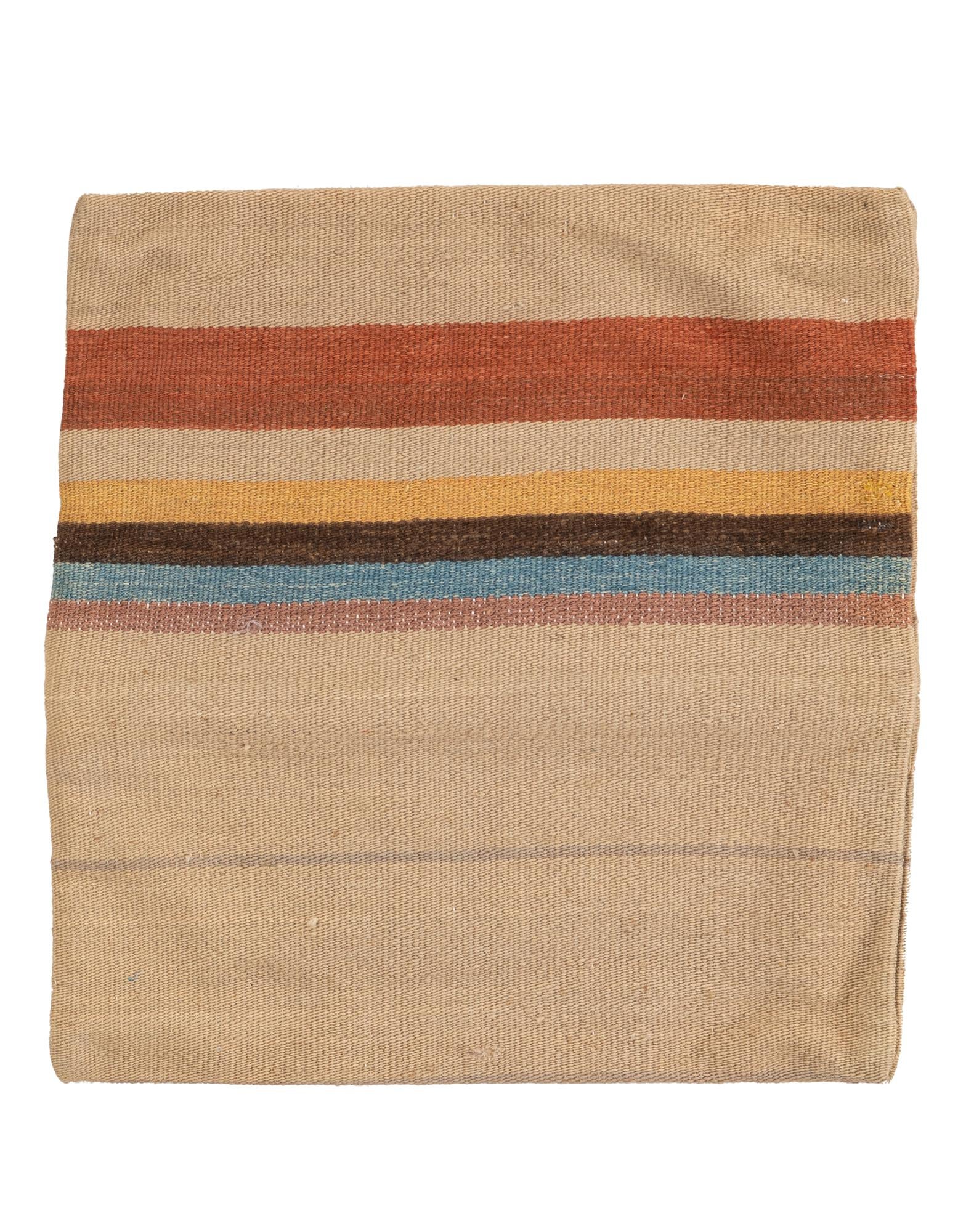 1' 7 x 1' 7 Hand Woven Pillow Wool Square Rug