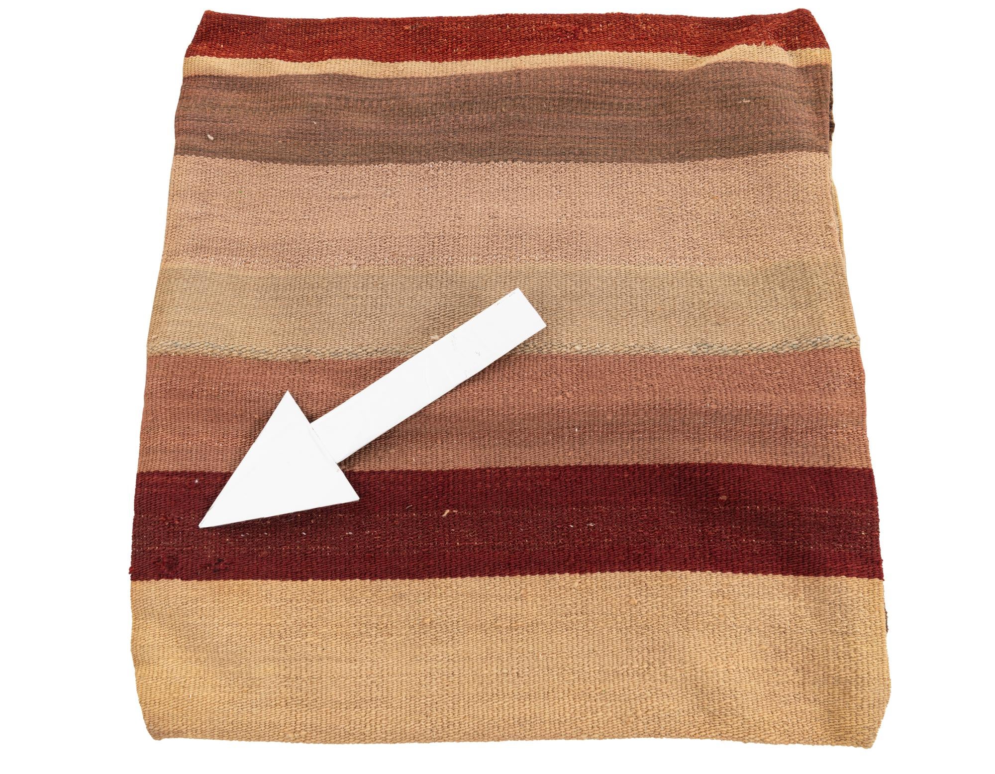 1' 6 x 1' 8 Hand Woven Pillow Wool Square Rug