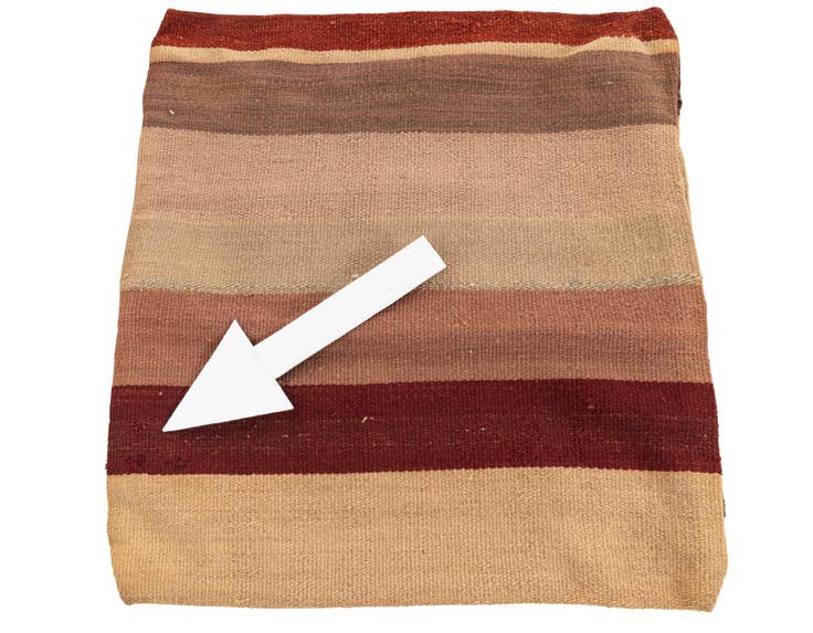 Detail image of 1' 6 x 1' 8 Hand Woven Pillow Wool Square Rug