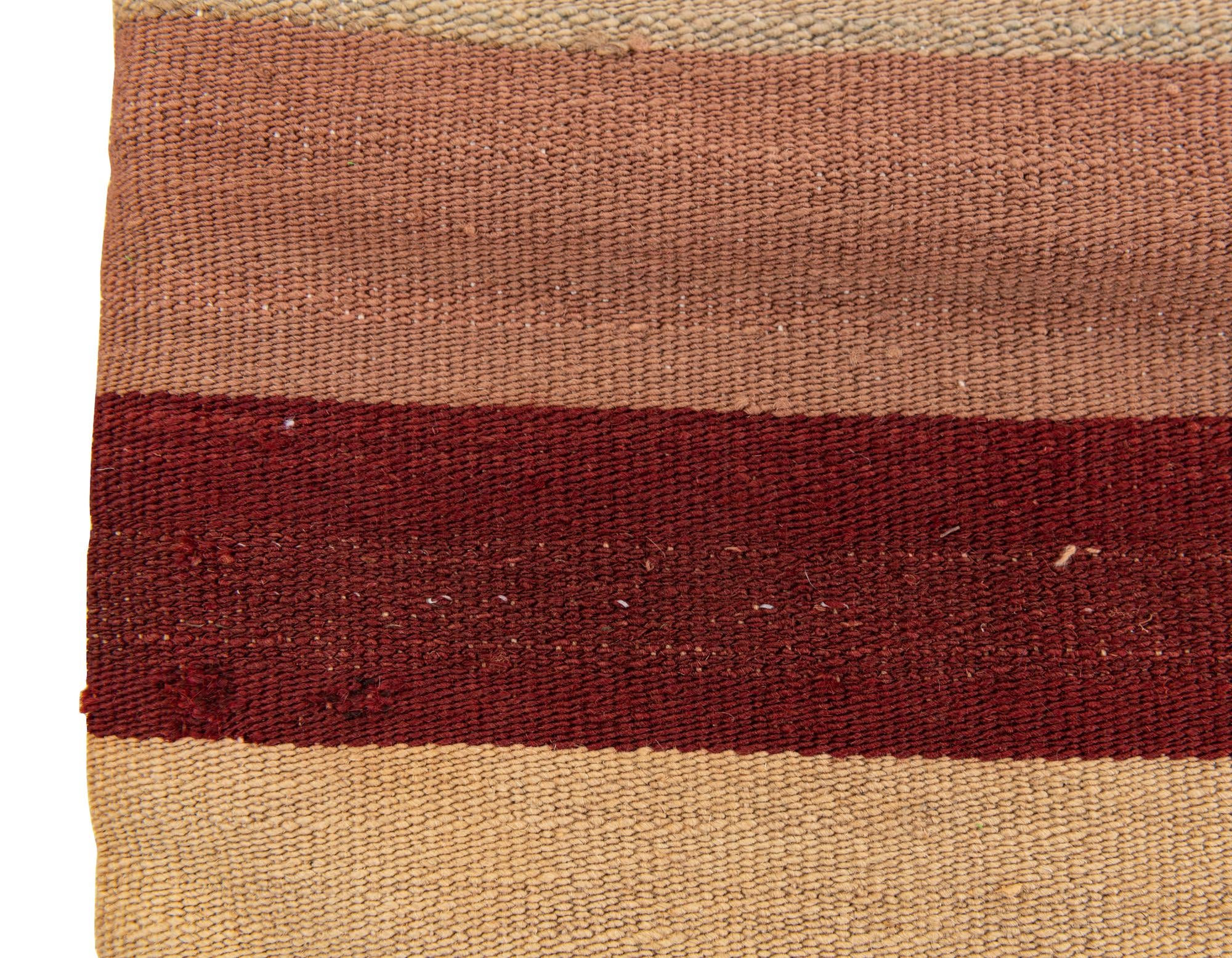 1' 6 x 1' 8 Hand Woven Pillow Wool Square Rug