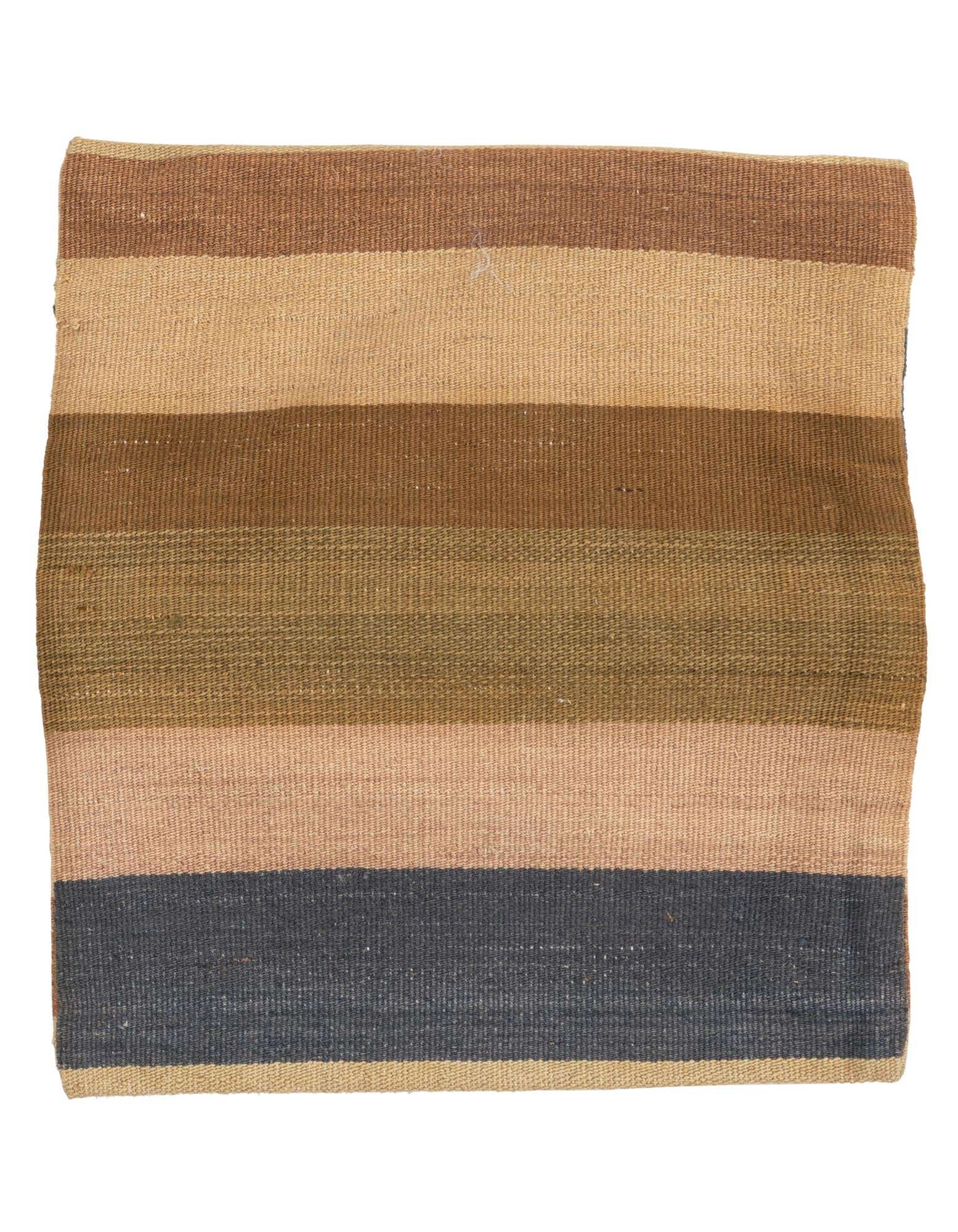 1' 5 x 1' 6 Hand Woven Pillow Wool Square Rug