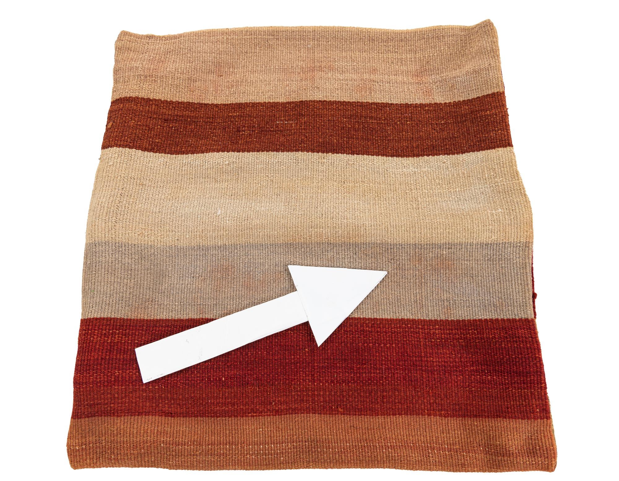 1' 5 x 1' 6 Hand Woven Pillow Wool Square Rug