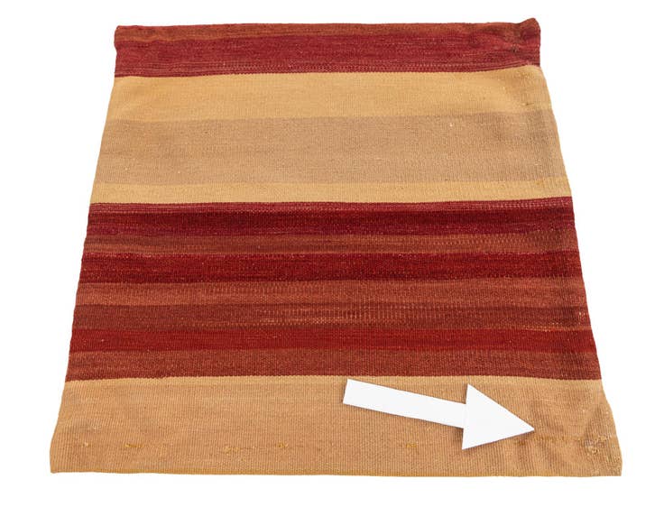 Detail image of 2' 5 x 2' 5 Hand Woven Pillow Wool Square Rug