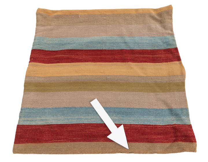 2' 5 x 2' 5 Hand Woven Pillow Wool Square Rug