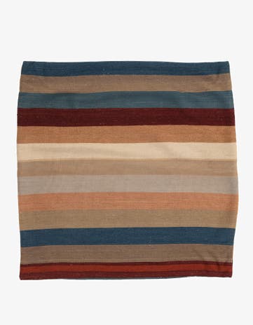3' 3 x 3' 3 Hand Woven Pillow Wool Square Rug