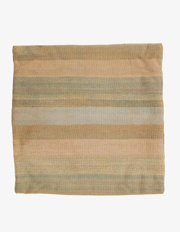 2' 5 x 2' 5 Hand Woven Pillow Wool Square Rug
