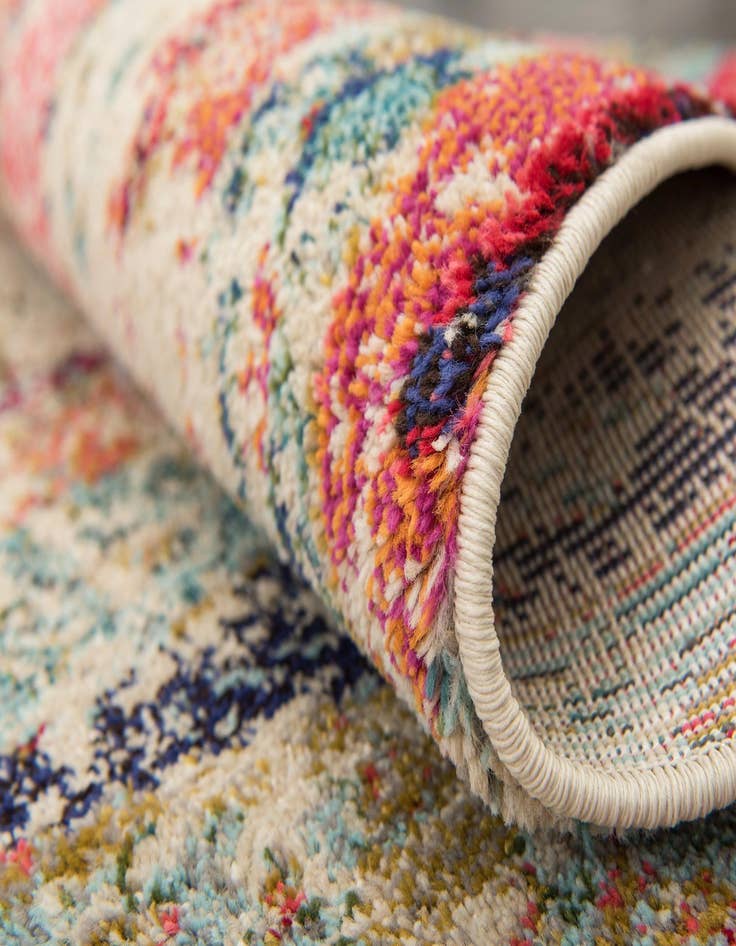 Detail image of 4' x 4'  Washable Santa Fe Square Rug