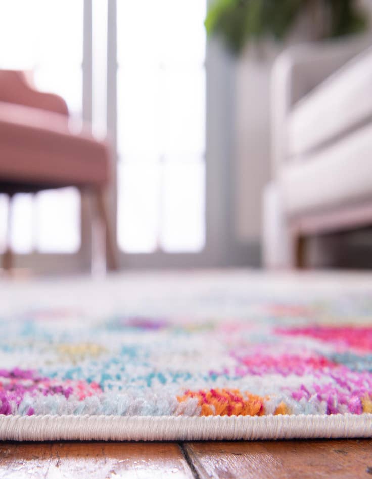 Detail image of 6' x 6'  Washable Spectrum Square Rug