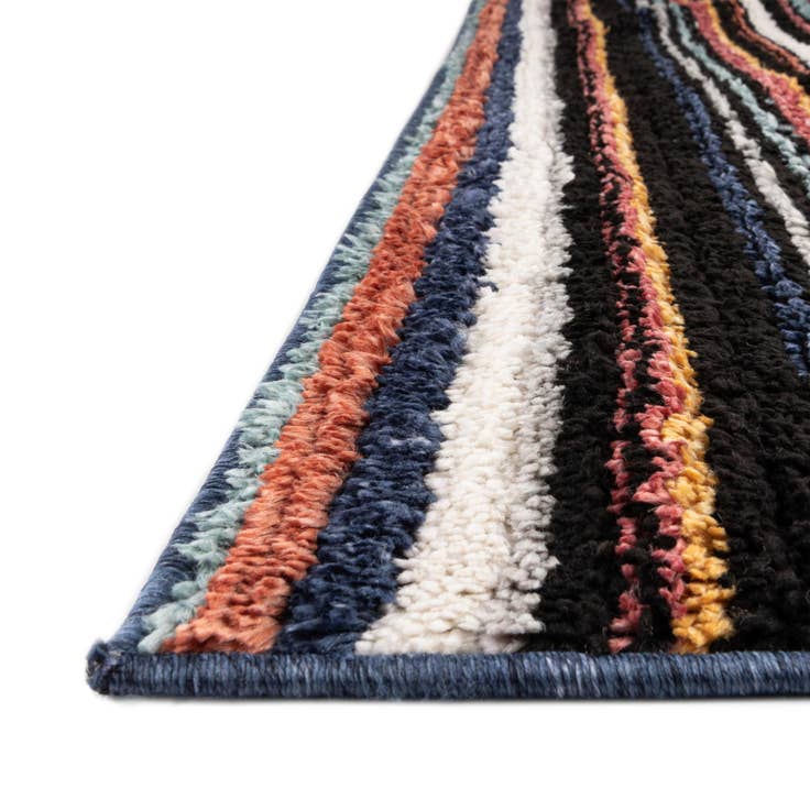 Detail image of 7' 10 x 7' 10 Tagine Square Rug