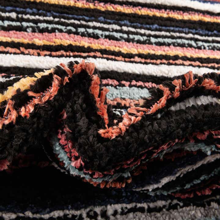 7' 10 x 7' 10 Tagine Square Rug