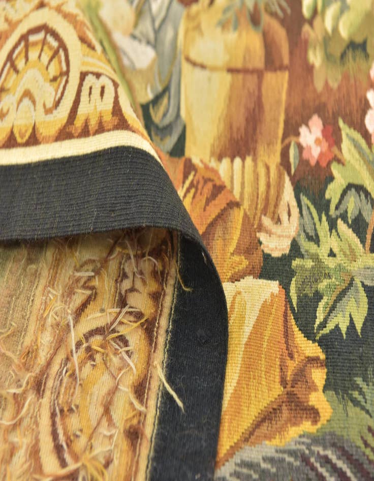 Detail image of 4' 8 x 5' 9 Tapestry Square Rug