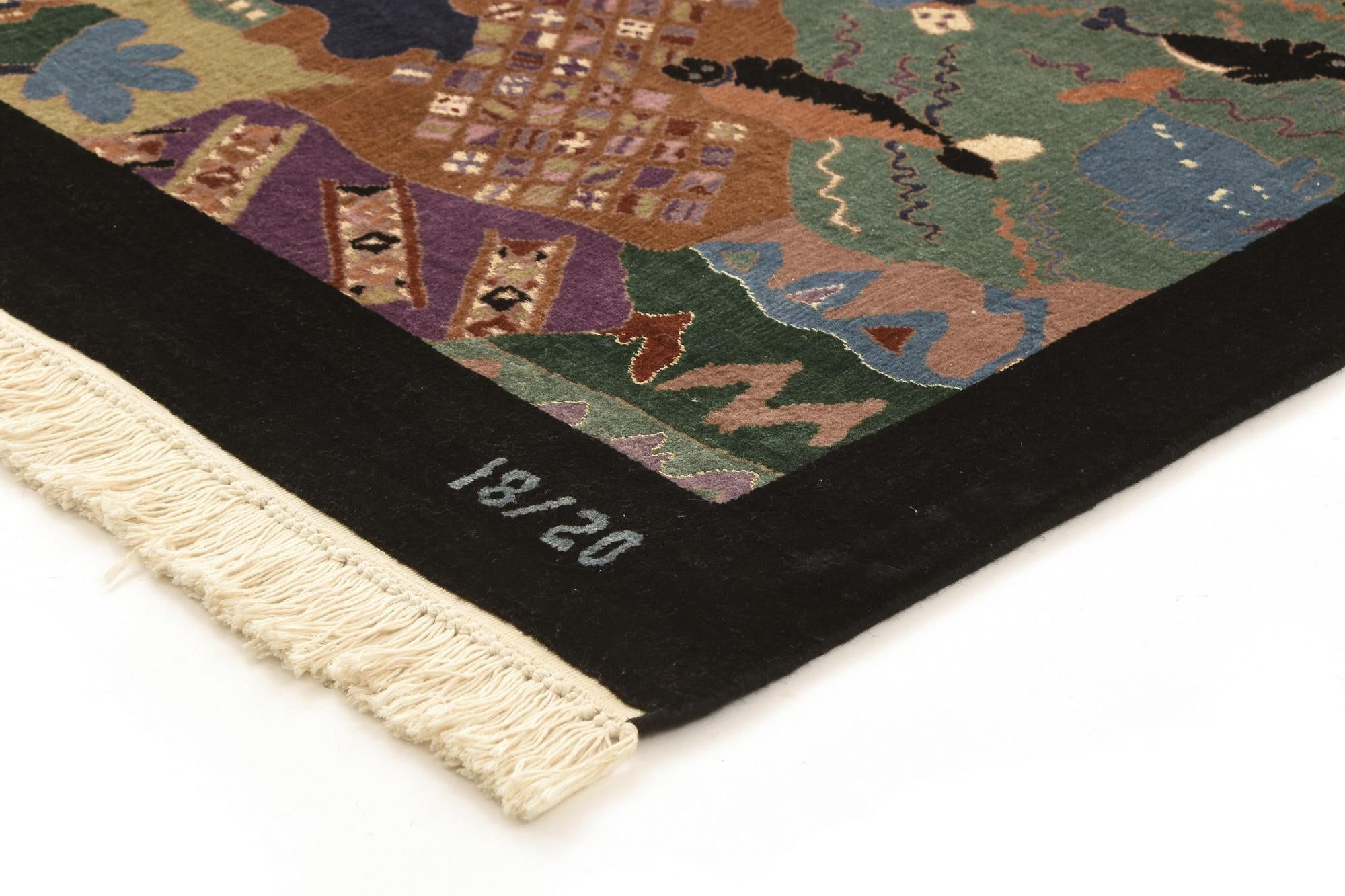 4' 5 x 4' 6 Hand Knotted Terra Nova Square Rug