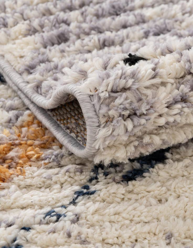 Detail image of 4' x 4' Tucson Square Rug