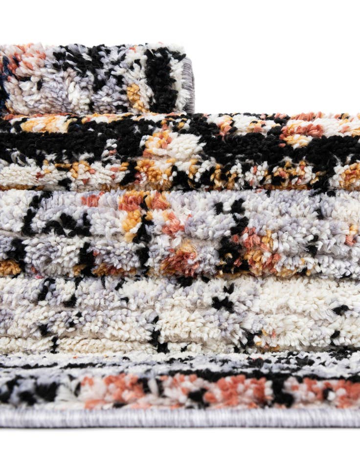 Detail image of 8' x 8' Tucson Square Rug