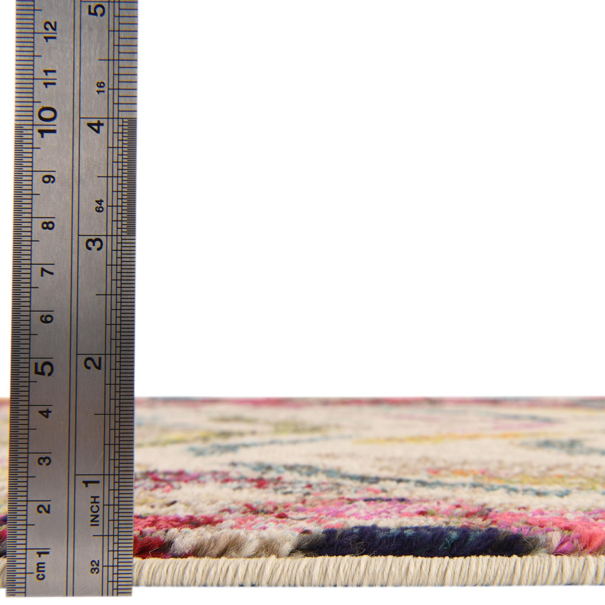 7' 10 x 7' 10 Washable Vivid Square Rug