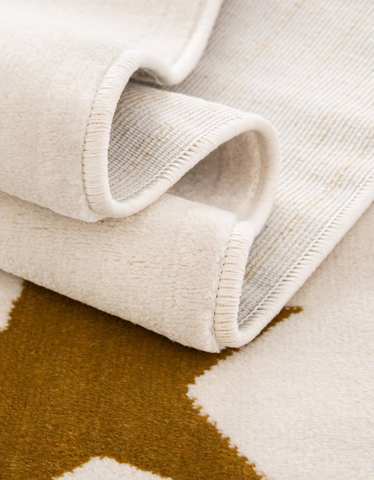 Detail image of 7' 10 x 7' 10 Whimsy Kids Square Rug