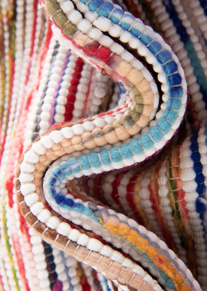 2' x 3' 1 Hand Woven Chindi Cotton Rug