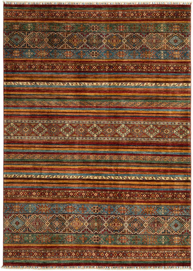 Detail image of 6' 11 x 9' 8 Ariana Rug