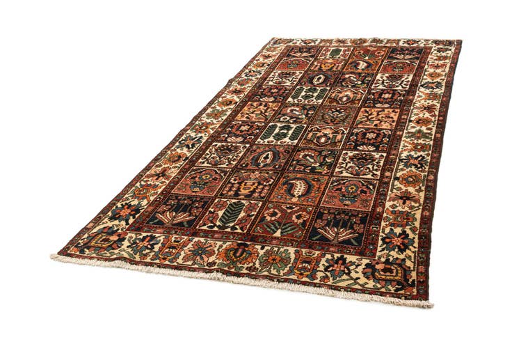 Detail image of 5' 3 x 10' 3 Bachtiar Rug