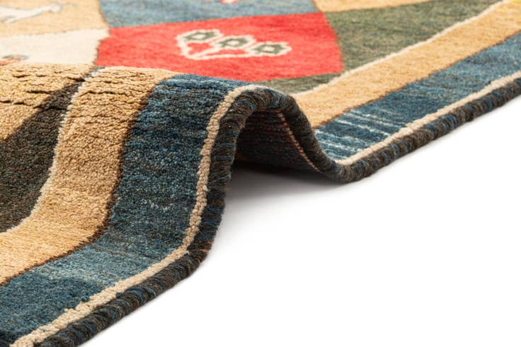 Detail image of 3' 7 x 9' 8 Gabbeh Rug