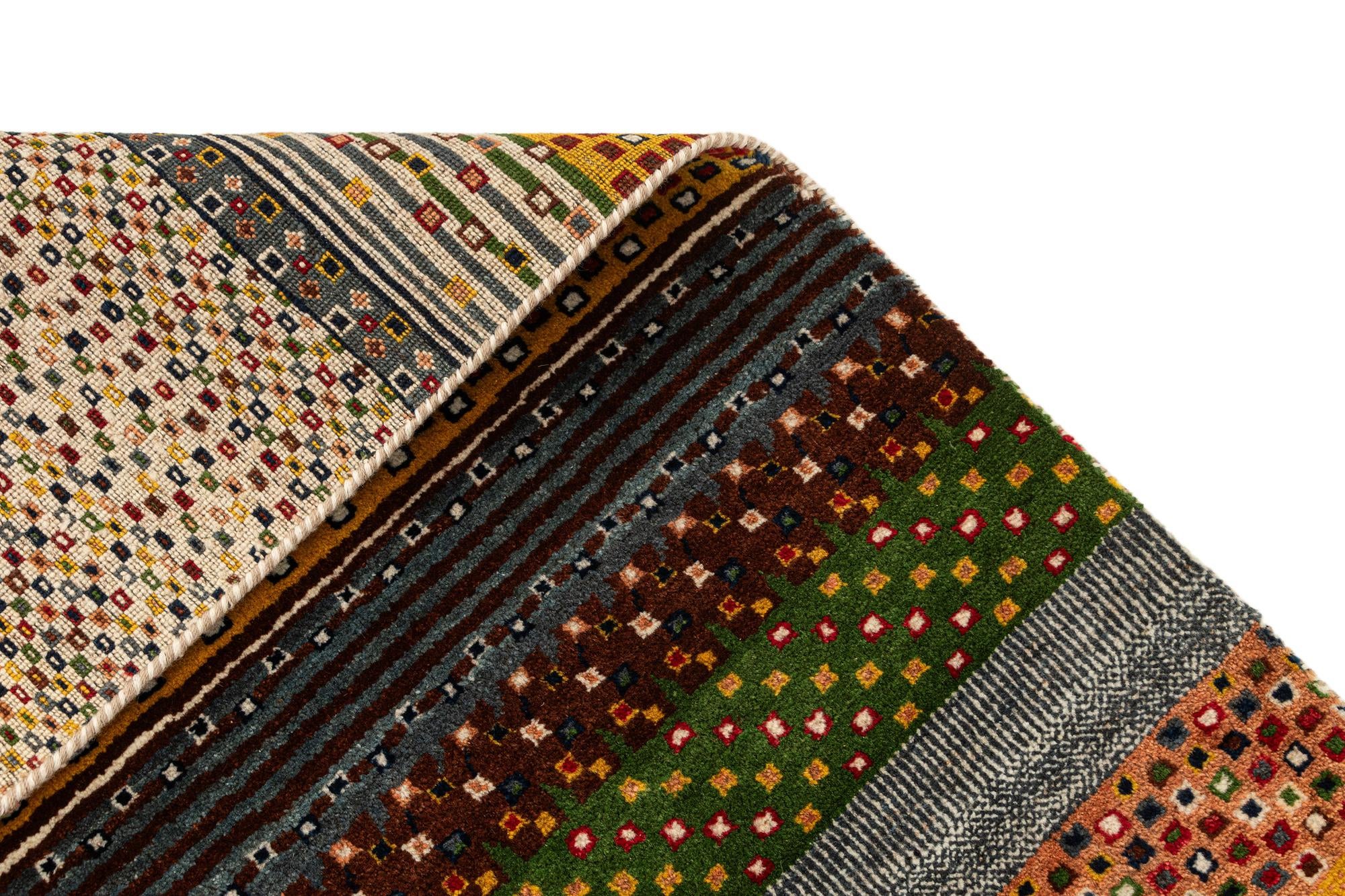 4' x 6' Gabbeh Rug