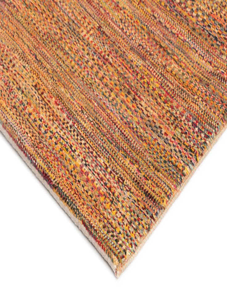Detail image of 4' 6 x 6' 5 Juma Wool Rug
