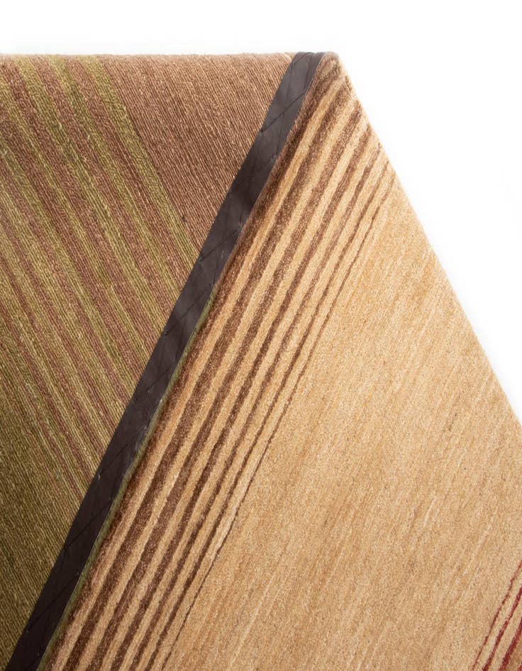 Detail image of 5' 6 x 7' 9 Juma Wool Rug