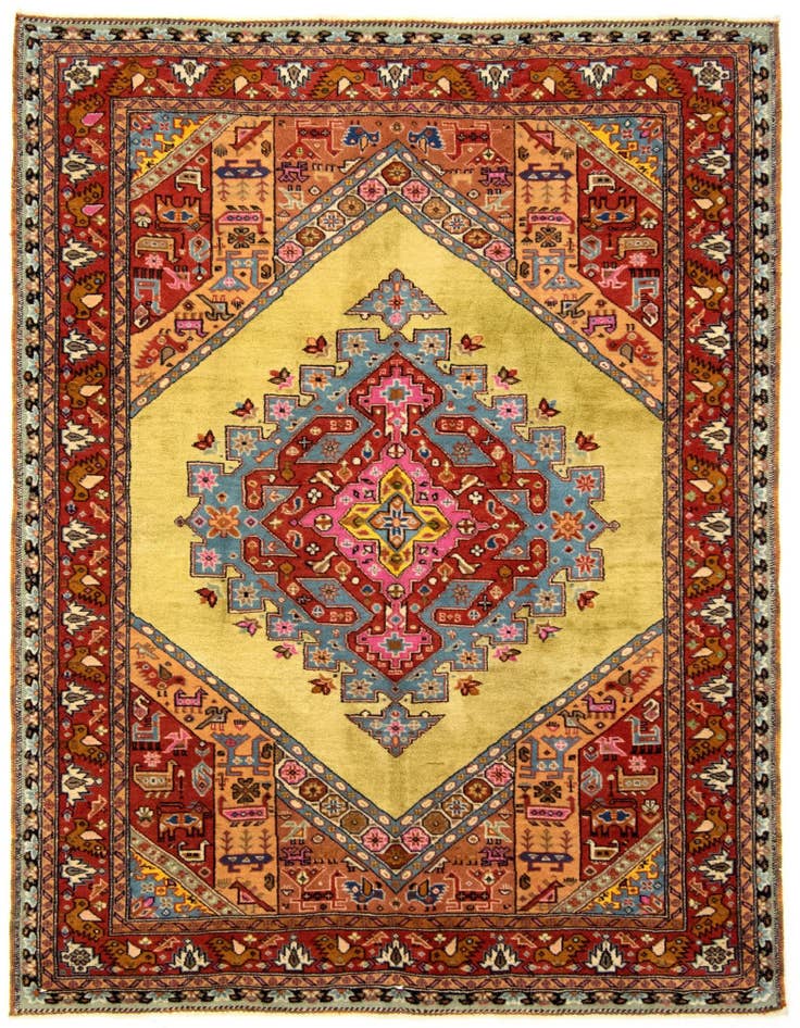 Detail image of 4' 9 x 6' 1 Hand Knotted Kashkuli Persian Rug