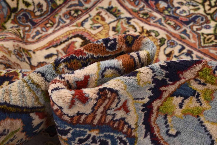 Detail image of 9' 9 x 13' 2 Kashmar Wool Rug