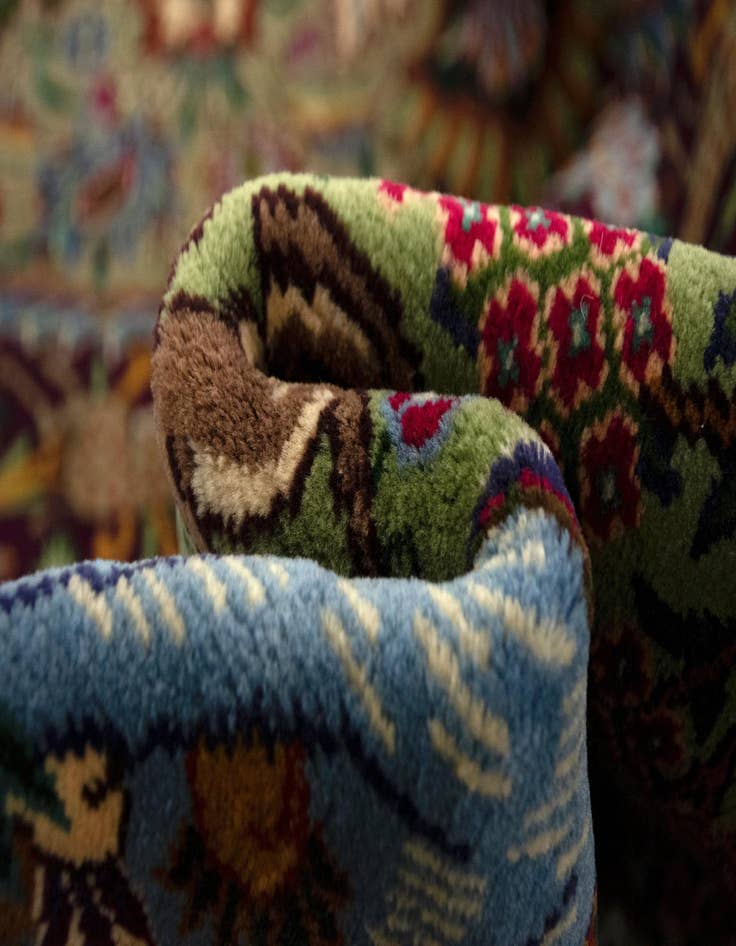 Detail image of 6' 8 x 10' 1 Hand Knotted Kashmar Persian Wool Rug