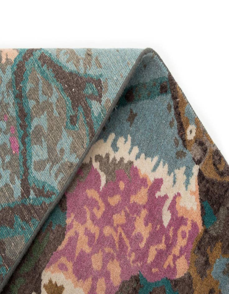 Detail image of 8' 2 x 9' 11  Hand Knotted Modern Manshu Wool Rug