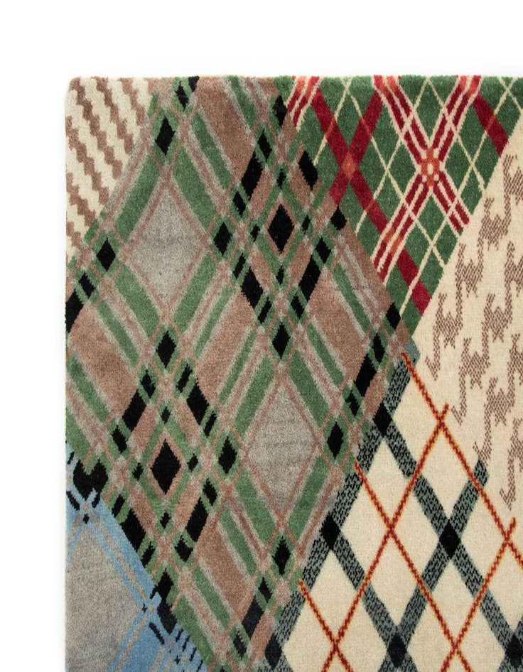 Detail image of 7' 7 x 9' 11  Hand Knotted Modern Manshu Wool Rug